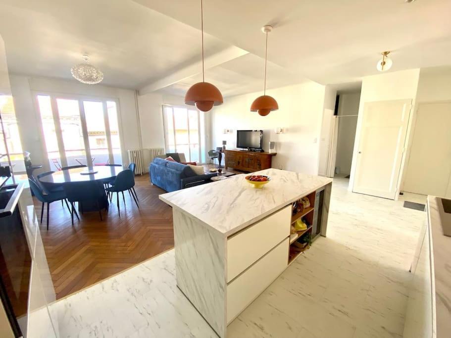 Superbe Appartement Hyper Centre 4 Personnes Valence  Eksteriør billede